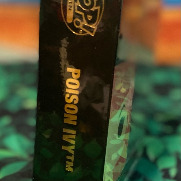 Funko POP! Pin - Picture 4 of 4